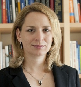 File:Andrea beetz.jpg